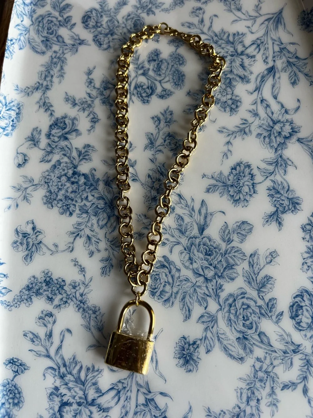 Gold Lock Necklace by Things Remembered Chunky Chain Statement Piece - Picture 3 of 5